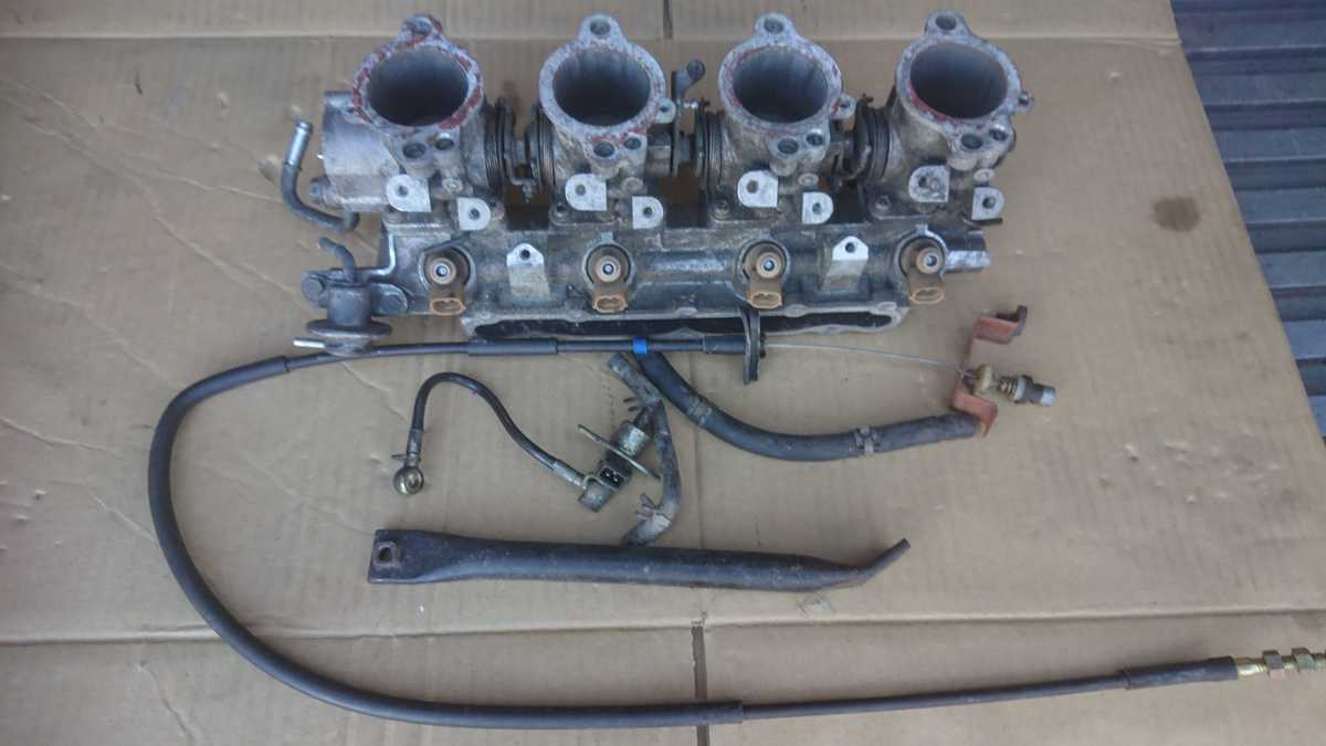 AE86 4AG AE101 AE111 純正4スロットル 他流用にも 4スロ 自動車