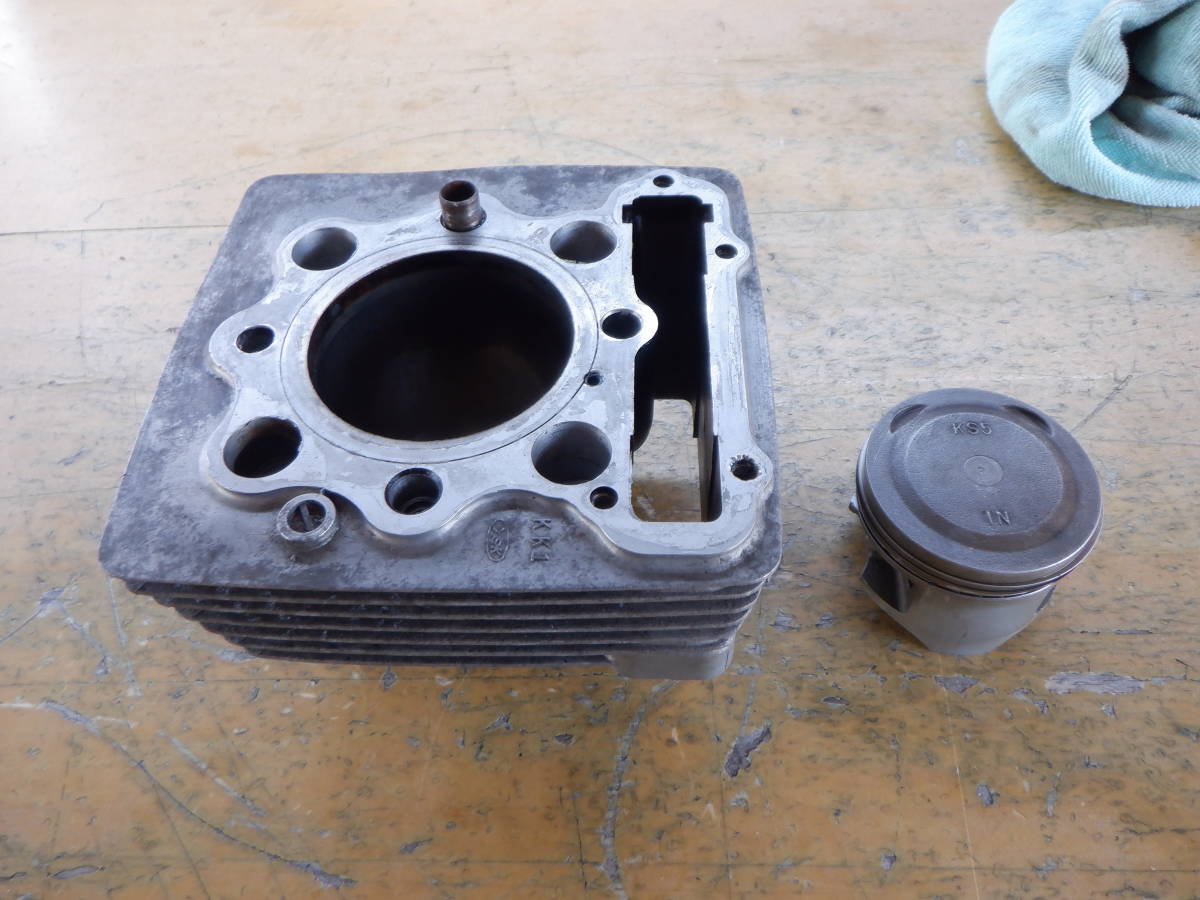 FTR250　MD17E　シリンダー　ピストン　中古品　難有