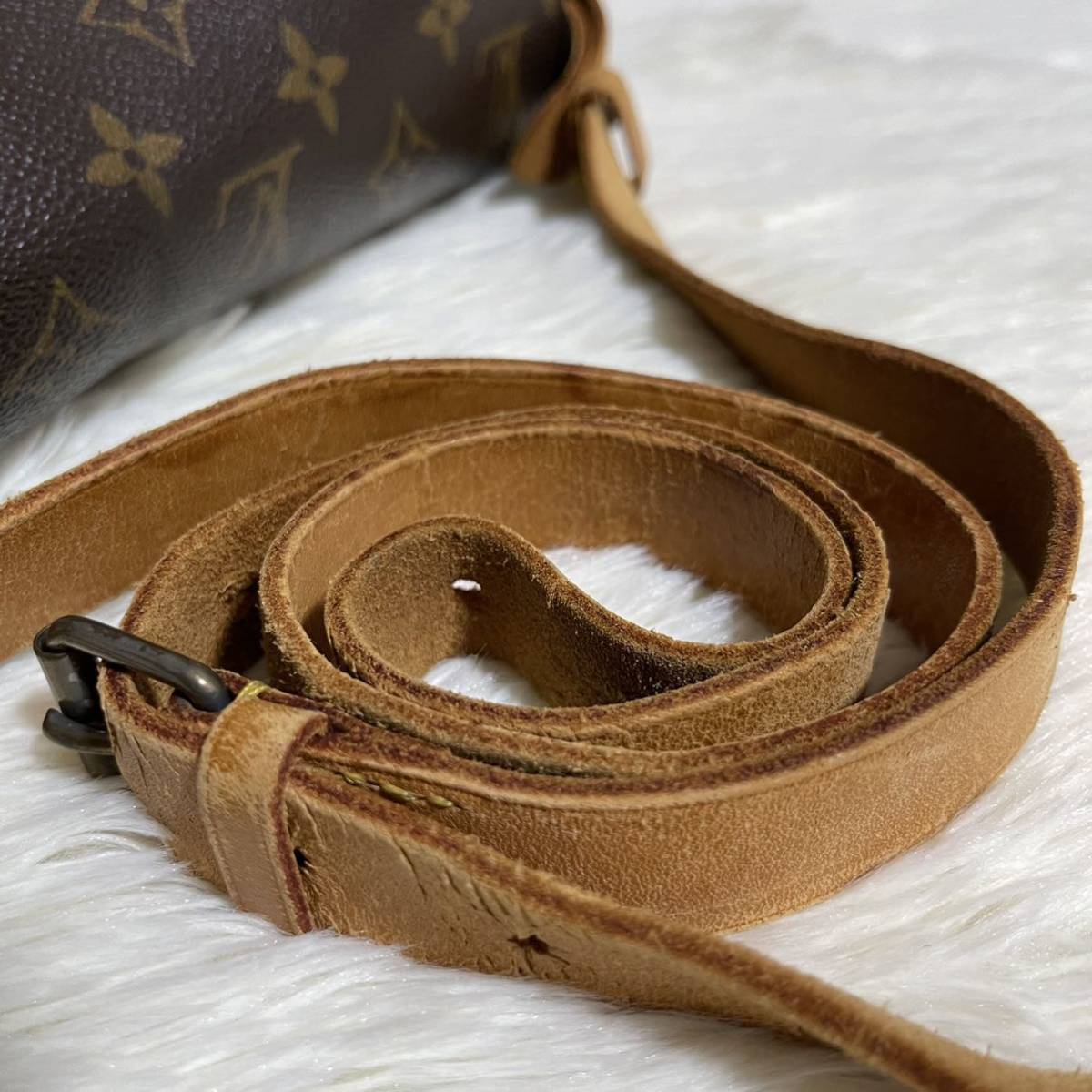 1円 LOUIS VUITTON ルイヴィトン カルトシエール22 ショルダーバッグ