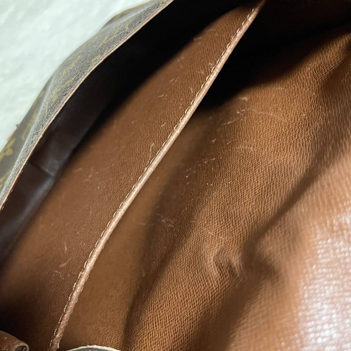 1円 LOUIS VUITTON ルイヴィトン カルトシエール22 ショルダーバッグ