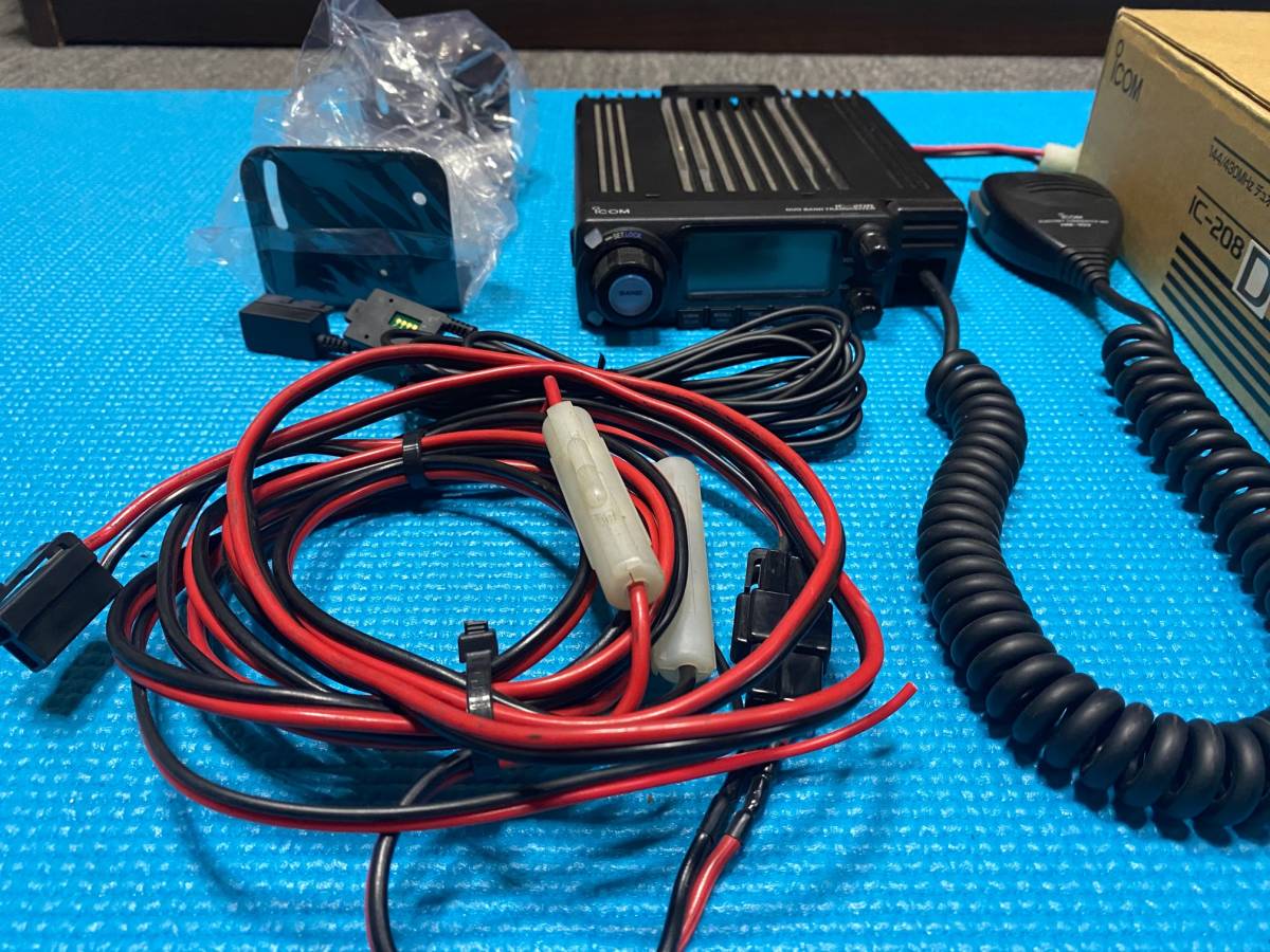 ICOM アイコム IC-208D 144/430MHz帯 FMデュオバンドトランシーバー