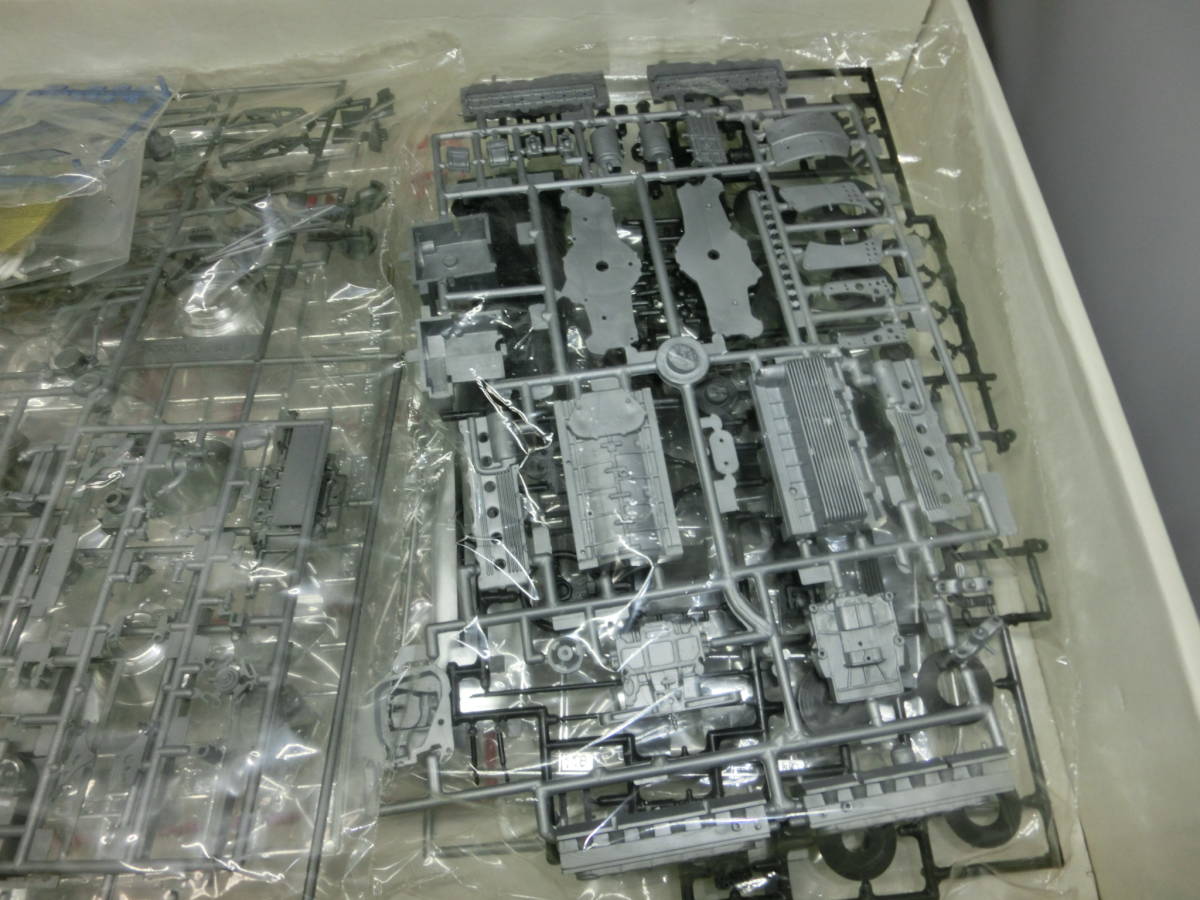 Ferrari 312T3 Protar Kit 1⁄12 - | 1:12 scale MFH T3 Model Tamiya 0 Ferrari 312T3 Protar Kit 1⁄12 - | 1:12 scale MFH T3 Model Tamiya 0