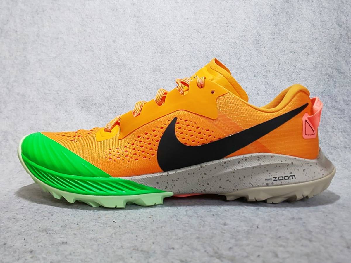 新品 ナイキ エア ズーム テラ カイガー6 27cm NIKE AIR ZOOM TERRA 