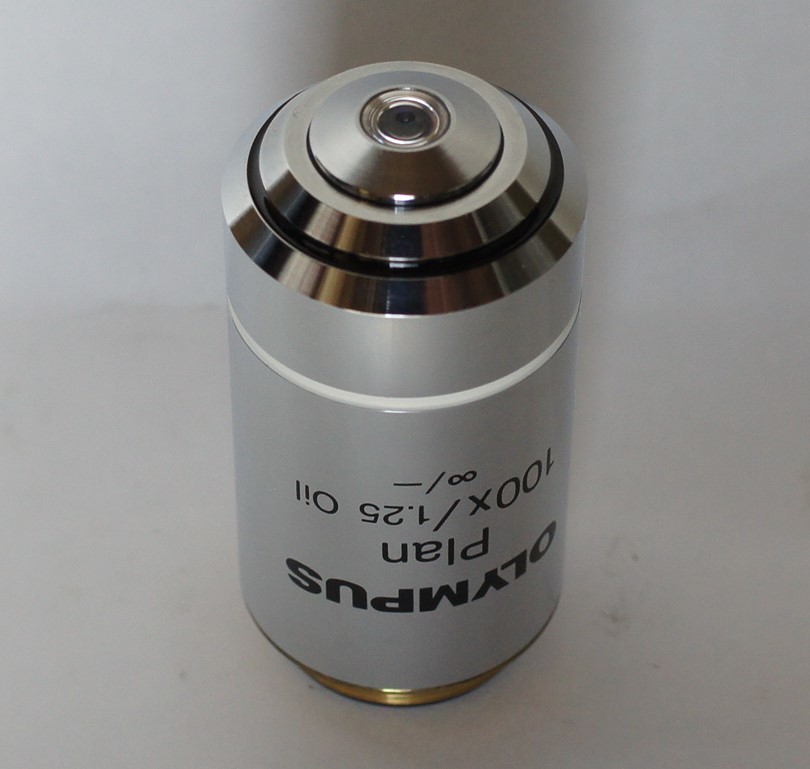 Microscope Japan　品質保証　返品可　オリンパス　無限遠補正系 Plan 対物レンズ　100X/1.25 　oil　∞/-　 CX，BX用　中古　Olympus