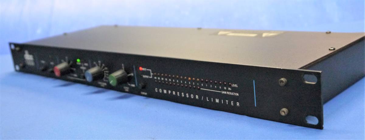 W-6 コンプリミッター dbx 160A （中古) dbx 160A リミッター 動作確認