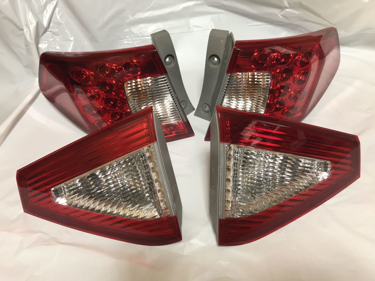 ペイント品 スバル インプレッサ テールランプ GRB・GRF・GH系 純正品 キャンディーレッド 左右セット テールレンズ テールライト