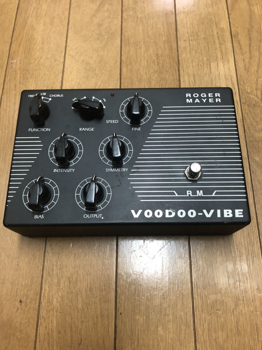 ロジャーメイヤー VOODOO VIBE Roger Mayer - This one VooDoo-Vibe