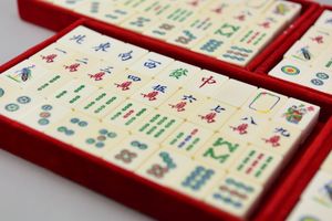 麻雀牌のYahoo!オークション(旧ヤフオク!)の相場・価格を見る｜Yahoo