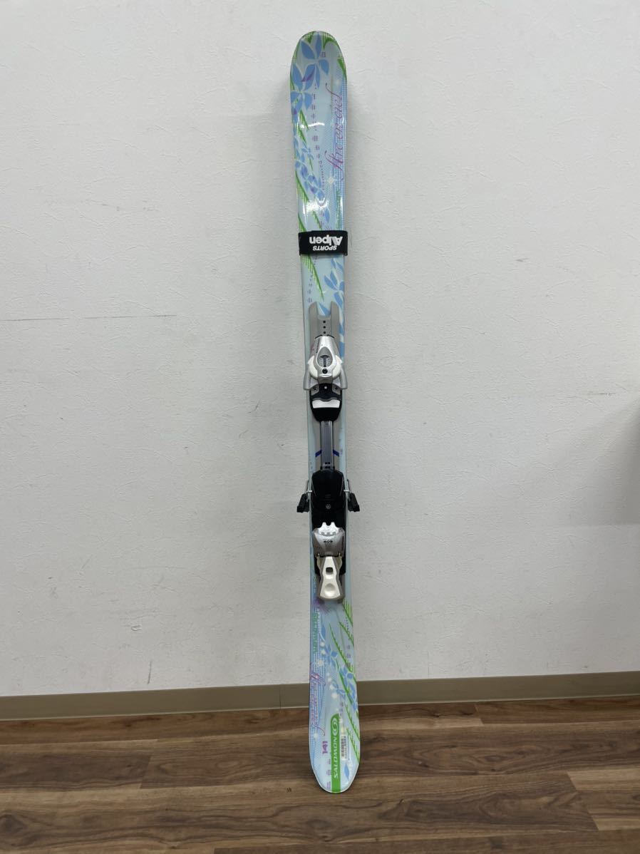 ツインチップ サロモンスキー板 141cm スキー板 特徴：ツインチップ