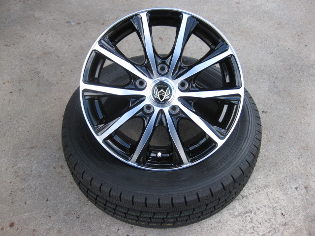 送料込！数量限定特価 TOYO 冬用 トランパス TX 195/65R15 新品 ブラックポリッシュホイール 4本セット 即納 セレナ ノア VOXY アクセラ 送料込