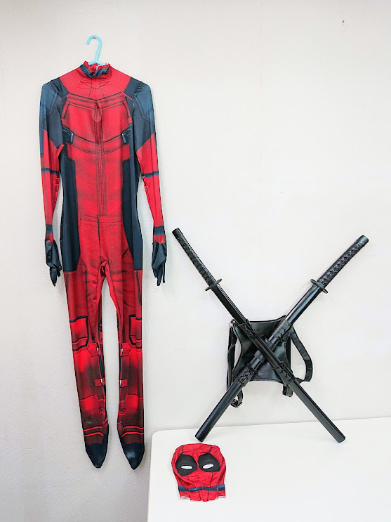Deadpool デッドプール コスプレ 衣装 仮装 ハロウィン ボディスーツ マスク 剣バック セット コスプレ衣装 売買されたオークション情報 Yahooの商品情報をアーカイブ公開 オークファン Aucfan Com