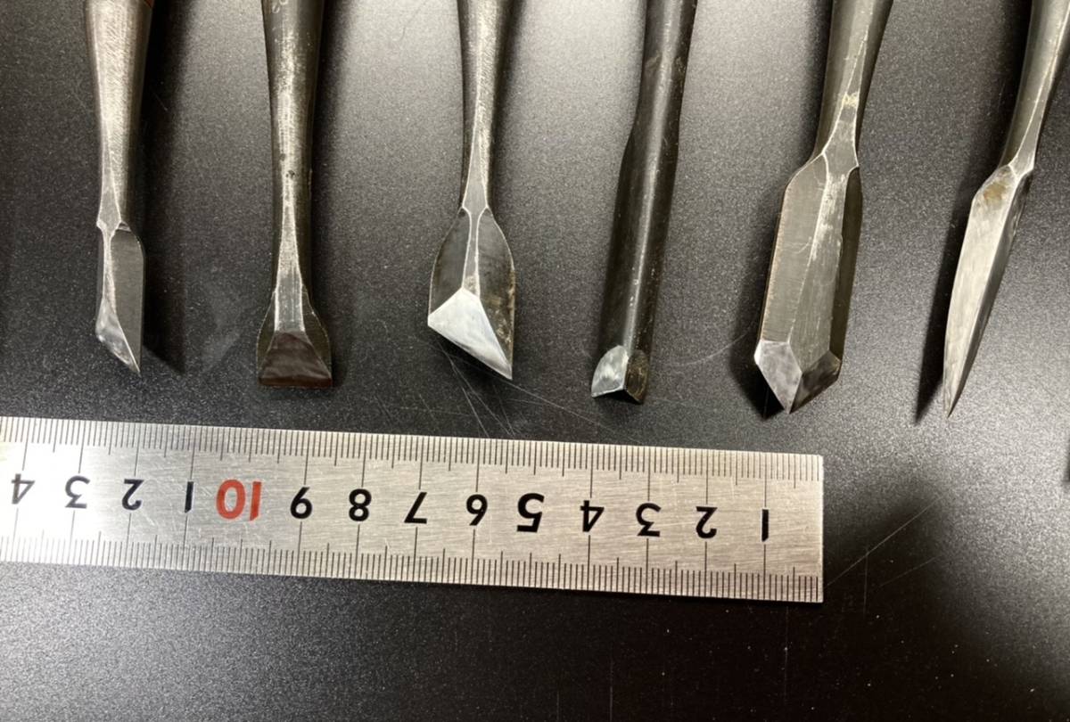 【兎】本職用！鑿　彫刻鑿　10本　助春　在銘（職人彫刻刀丸鑿匠宮大工DIY/棟梁/大工道具/鉋/のみ)_4