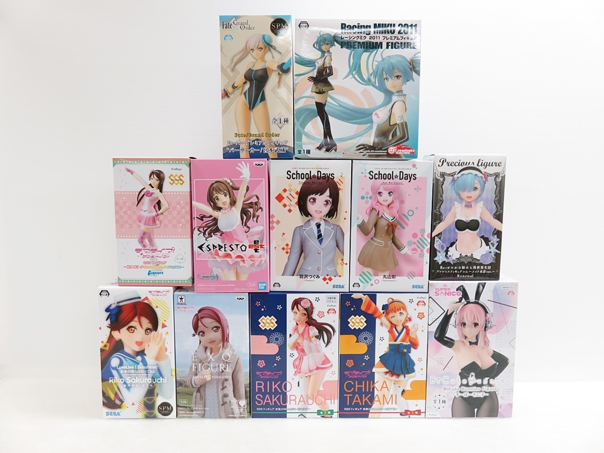 [B-1-2] アニメ など プライズ フィギュア 12点セット まとめ売り 開封・未開封 混在 ラブライブ バンドリ アイマス 初音ミク 他