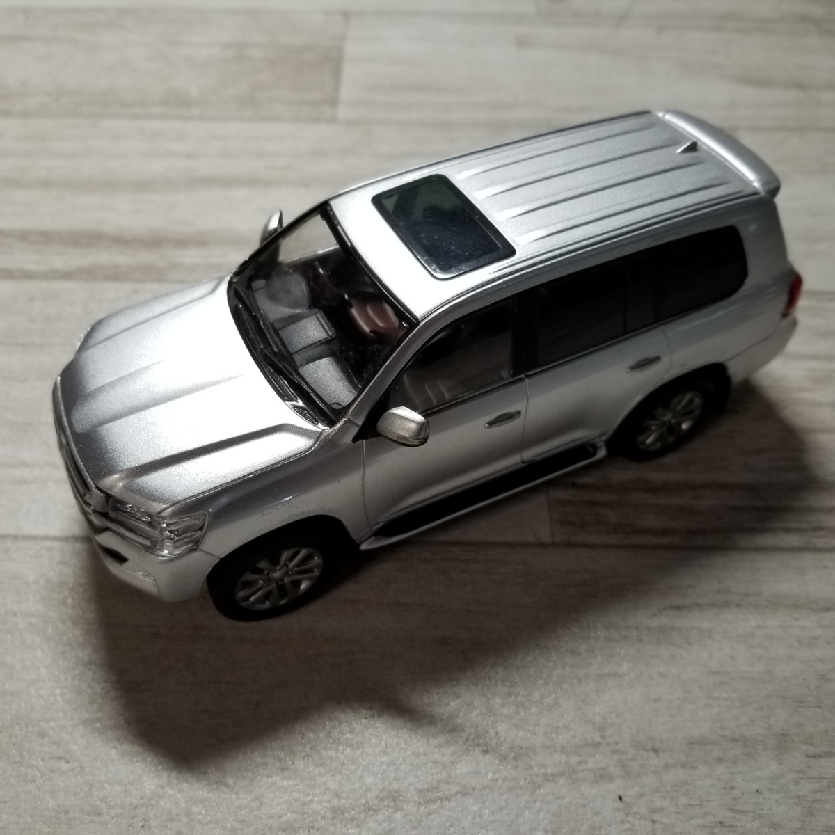 【100%新品，低価】 トヨタ ランドクルーザー 1/30スケール ミニカー 現状品(乗用車)｜売買されたオークション情報、yahooの商品情報をアーカイブ公開 - オークファン 乗用車