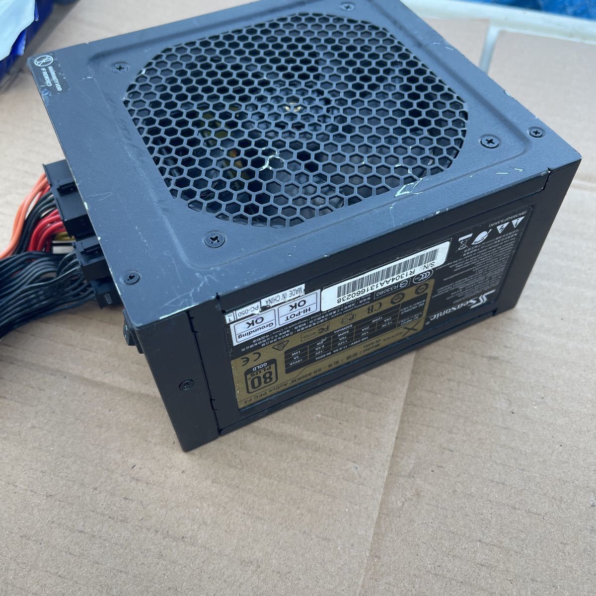 Seasonic SS-850KM Active PFC F3 80PlUS GOLD 動作ok マザー24P/CPU8P/PCI/SATAコード　各1個付き