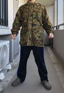 防寒戦闘服のYahoo!オークション(旧ヤフオク!)の相場・価格を見る