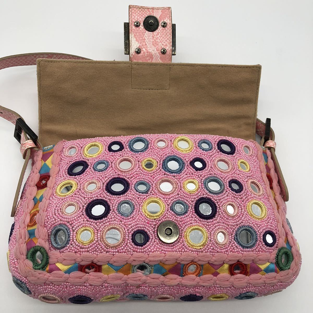 1円 新品同様 絶版品 FENDI フェンディ マンマバケット ビーズ×刺繍 