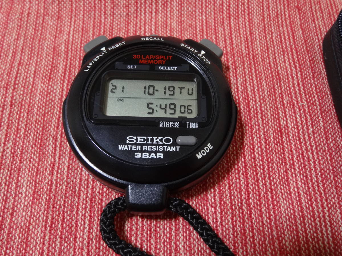 動作良好!!　セイコー　SEIKO　デジタル　ストップウォッチ　WATER　RESLSTANT　時計機能付き　STOPWATCH　S031-4000　収納ケース付き