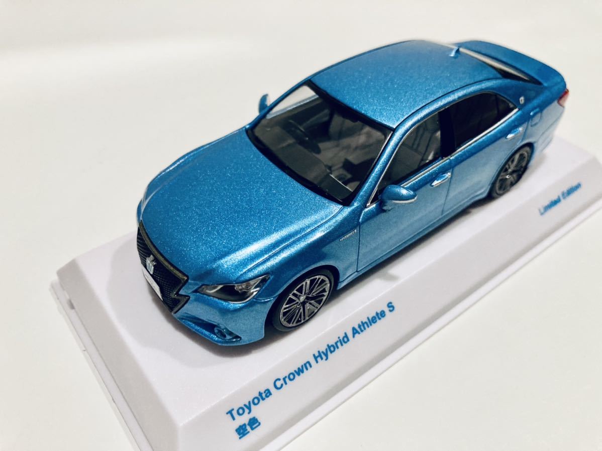 1/43 京商　トヨタ　クラウンハイブリッド　アスリートS　ミニカー　空色 1/43 京商 トヨタ クラウン ハイブリッド アスリートS 空色 トヨタ 1