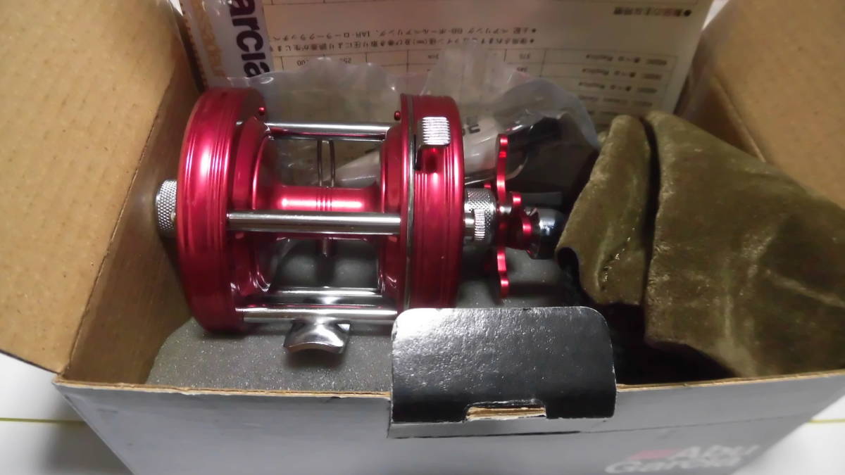 ABU 5000C クラッシック レプリカ RED アブ アンバサダー CLASSIC