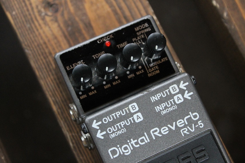 BOSS RV-5 Digital dショッピング |中古デジタルリバーブ 最終値下げ BOSS RV-5 Digital Reverb デジタルリバーブ エフェクター