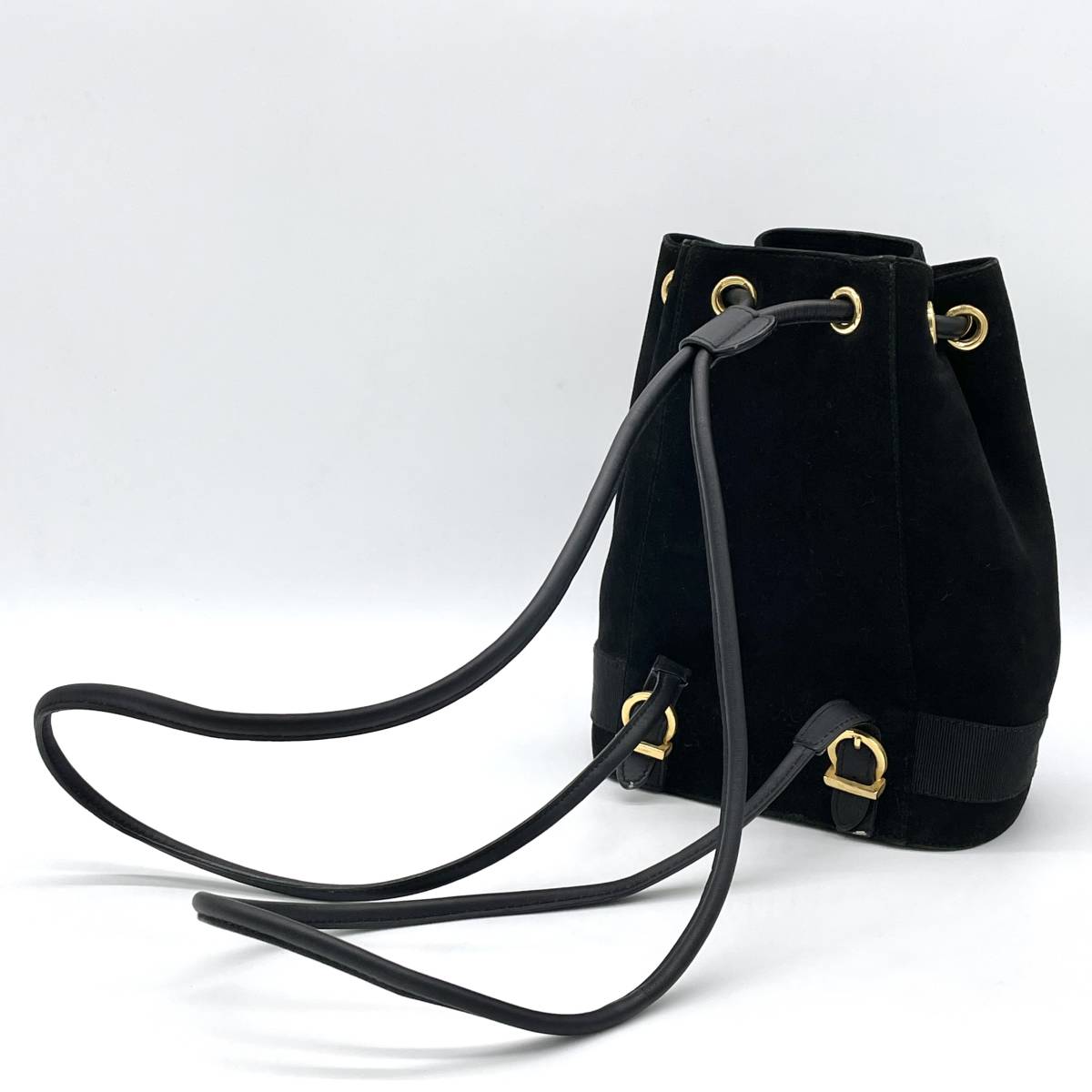 1円 美品 Salvatore Ferragamo フェラガモ ヴァラ リボン スエード 