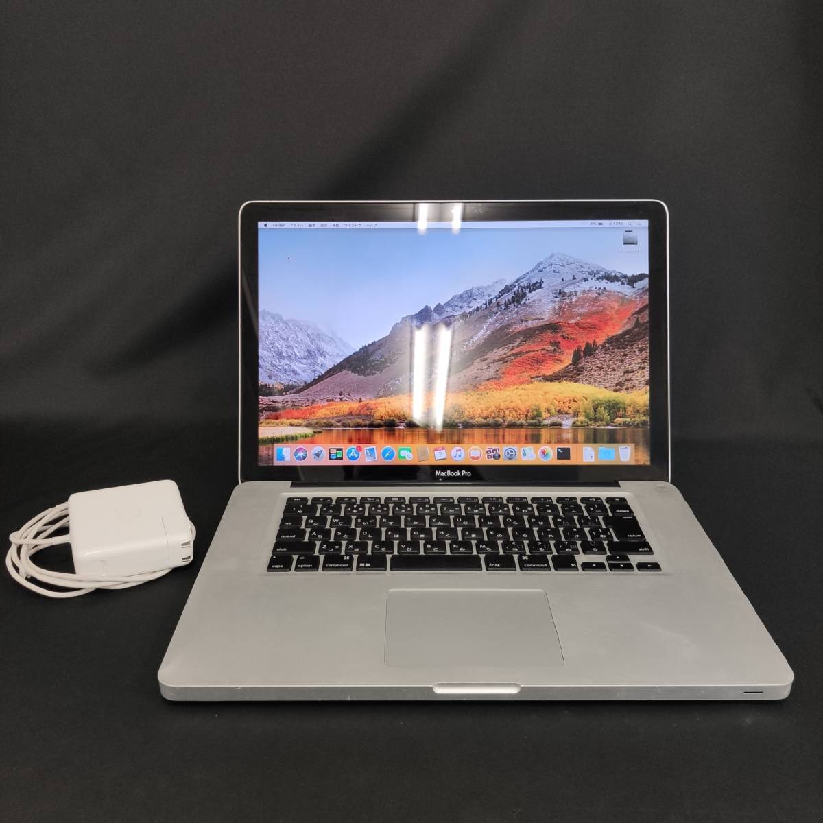 MacBook Apple Pro com: - (15-Inch, Latest Model, 16GB RAM i7 Core
