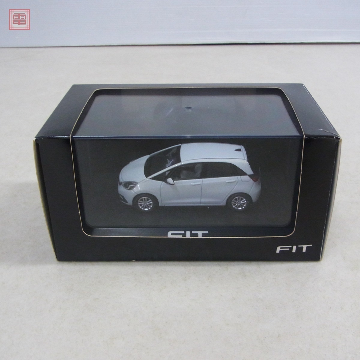 ホンダコムテック 1/43 フィット プレミアムサンライトホワイトパール HONDA Commtec FIT【10