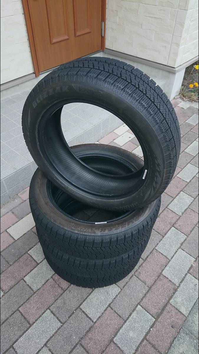 ブリヂストン BRIDGESTONE スタッドレス VRX2 165/55R15 17年製 4本 バリ山 