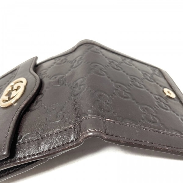 グッチ GUCCI Wホック財布 322326 スーキー，シマライン レザー ダークブラウン 財布 グッチ GUCCI レザー グッチの財布。時代を超えて輝く「グッチ ジャッキー 1961」の