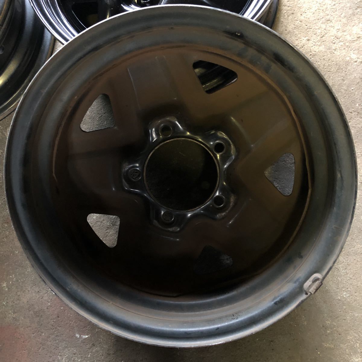 スズキ ジムニー JB64W 純正 スチール ホイール 16 5.5J +22 スズキ ジムニー JB64W 純正 スチール ホイール 16 5.5J +22