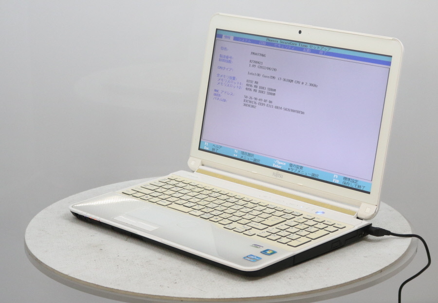 FUJITSU FMVA77HWG LIFEBOOK AH77/H　Core i7-3610QM 2.30GHz 8GB 1000GB HDD 他■現状品