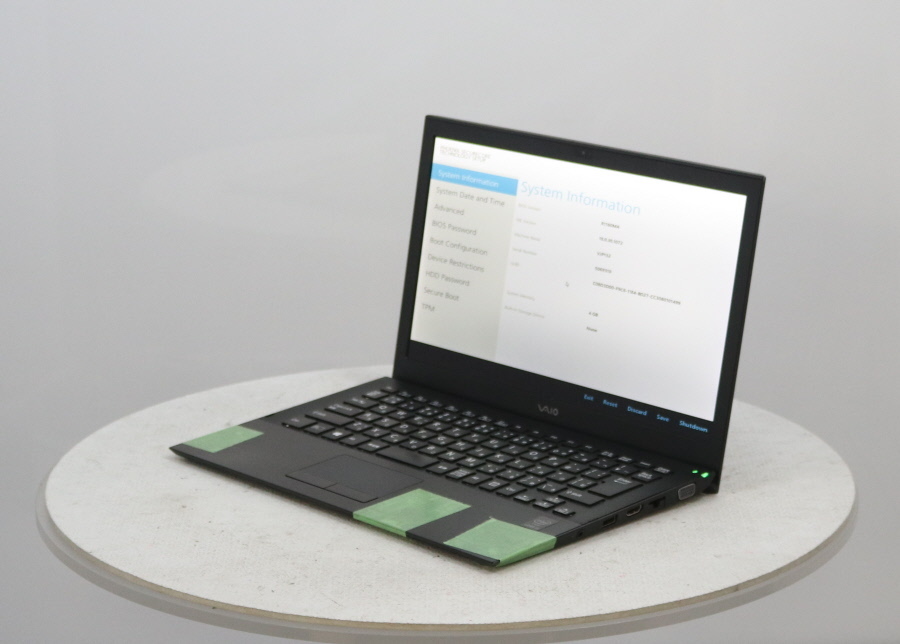 ハード王SONY VAIO VJP132C11N⁄Corei5-5200U⁄4GB⁄128GBSSD⁄Windows10