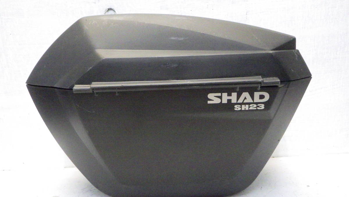 左右セット】パニアケース SHAD SH23 サイドバッグ／サイドケース 
