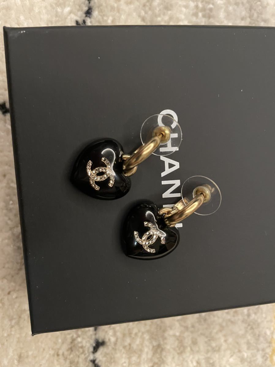 超激得，セール Chanel シャネル ピアス 2021 ハット 大(ピアス)｜売買されたオークション情報、yahooの商品情報をアーカイブ公開 - オークファン ピアス