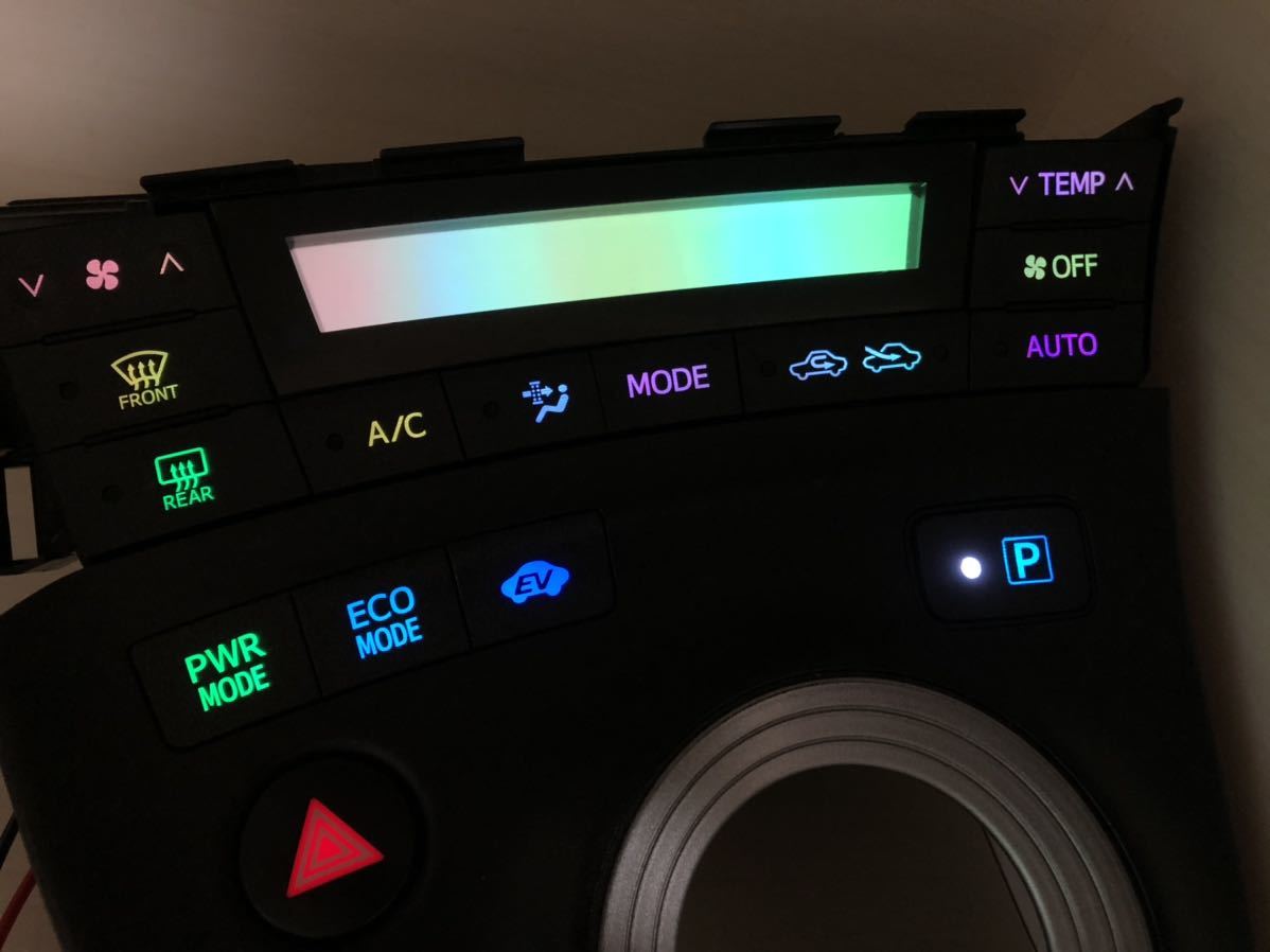 前期 エアコンパネル シフトパネル プリウス ZVW30 LED打ち替え 後期 30プリウス LED打ち エアコン 自動色変化仕様ZVW30 LED打ち替え済み 打ち替え 自動色変化仕様 LED エアコンスイッチパネルLED打ち変え交換品