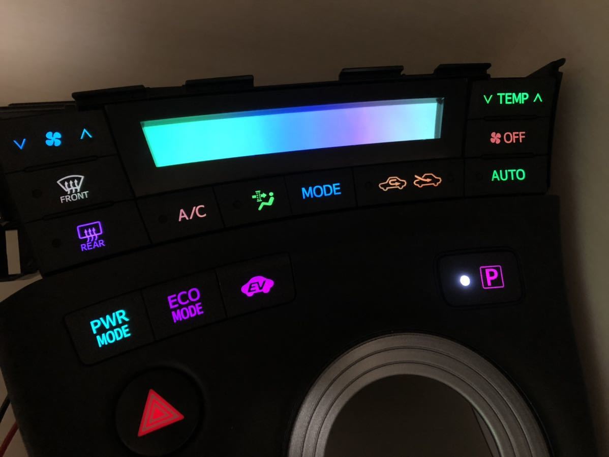 前期 エアコンパネル シフトパネル プリウス ZVW30 LED打ち替え 後期 30プリウス LED打ち エアコン 自動色変化仕様ZVW30 LED打ち替え済み 打ち替え 自動色変化仕様 LED エアコンスイッチパネルLED打ち変え交換品
