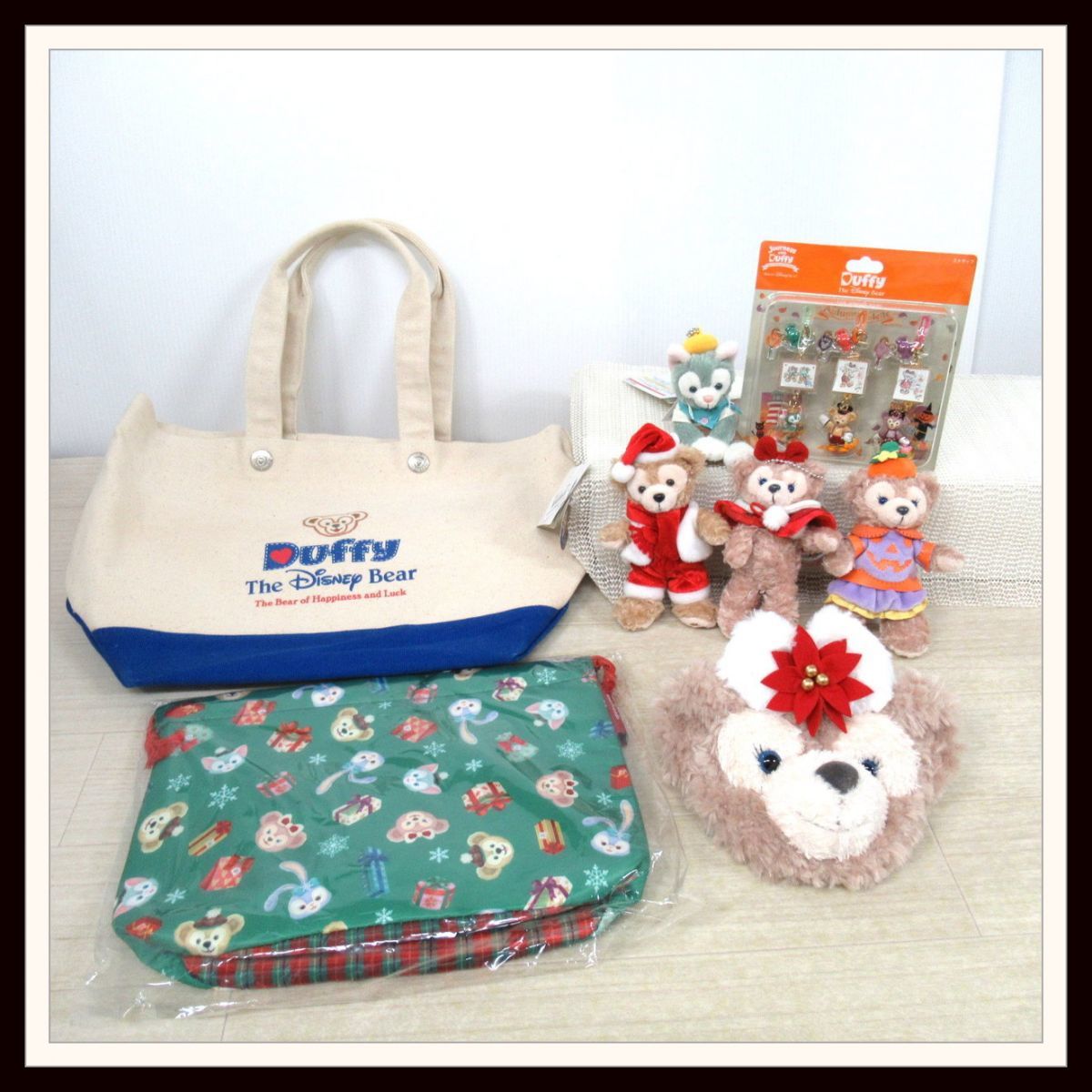 ダッフィー&フレンズ グッズセット クリスマス ランチケース コイン