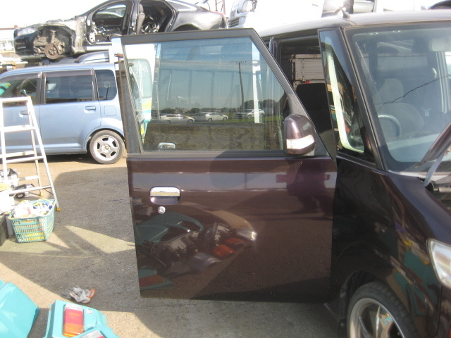 【58312-21100】L350S タント 　右フロントドア　運転席ドア　( EFVE 2006年 131319km R49 カスタム )