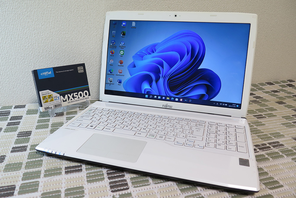 爆速★富士通LIFEBOOK AH53第四世代i7☆16GB☆SSD500GB 高速Core i7(最大3.2GHz)x4☆爆速新品SSD500GB】AH53/R 富士通 最新