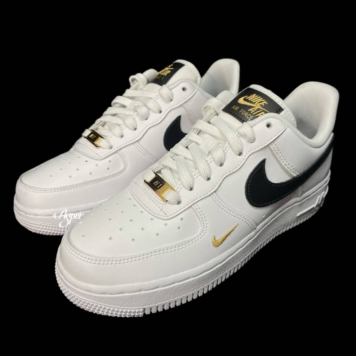 Nike Wmns Air Force 1 07 Essナイキ ウィメンズ エア フォース 1 07 エッセンシャル白黒金 White Black Cz0270 102 Us6 5 23 5cm 23 5cm 売買されたオークション情報 Yahooの商品情報をアーカイブ公開 オークファン Aucfan Com