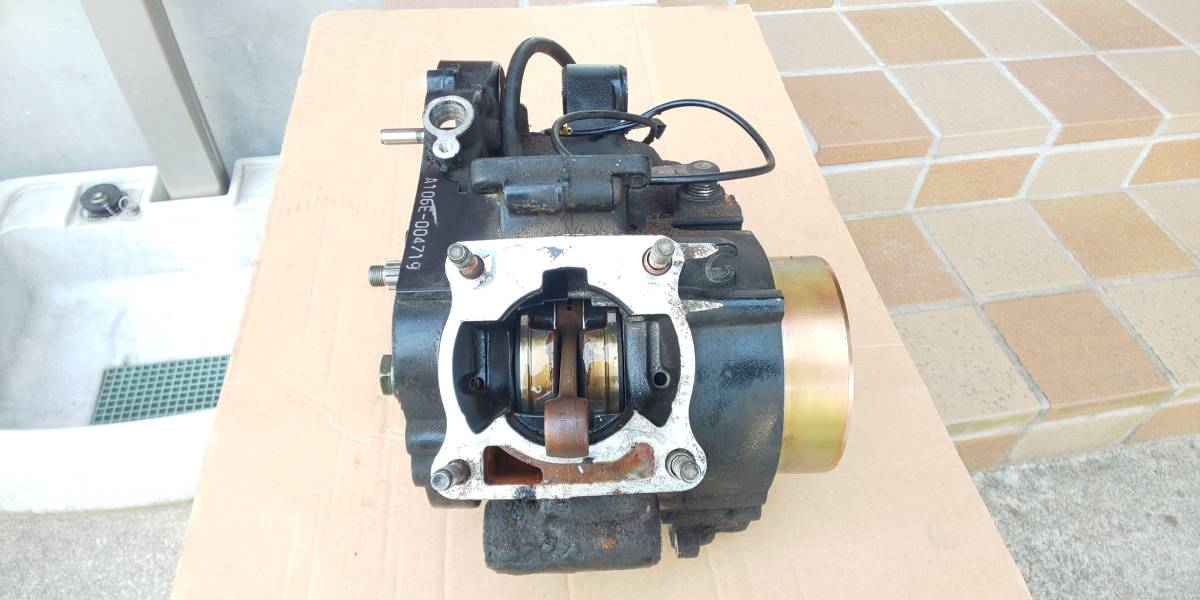 ヤマハ RZ50 エンジン 腰下 RA01J 4KJ RA02J A106E 補修ベースに 