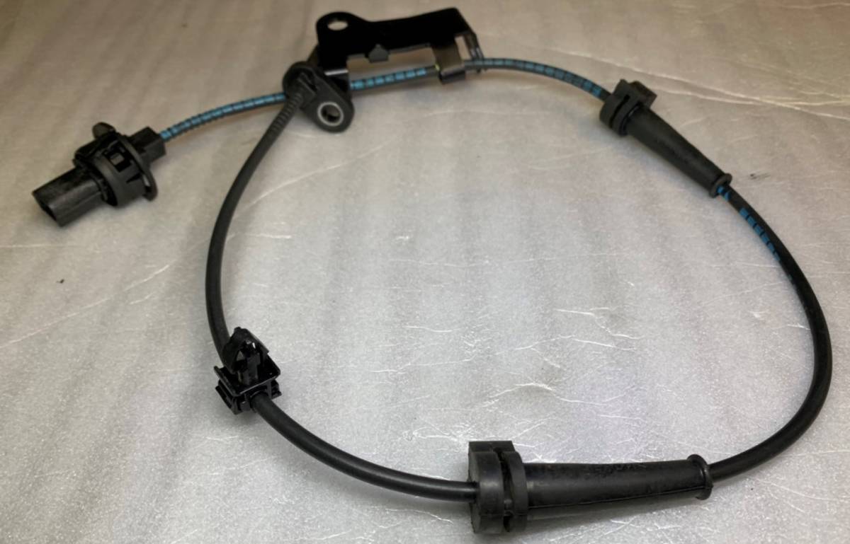 未使用品 ホンダ フリード ABSセンサー 57455-SYY-003(パーツ)｜売買