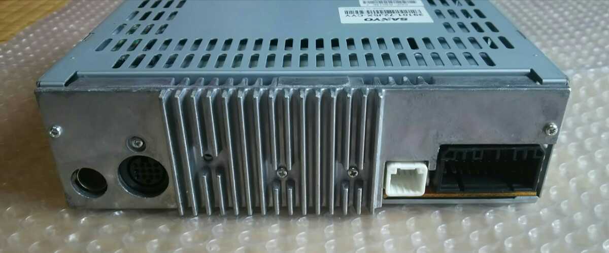 SANYO CDF-R3013E CD/ラジオ スズキ純正カーオーディオ 動作未確認