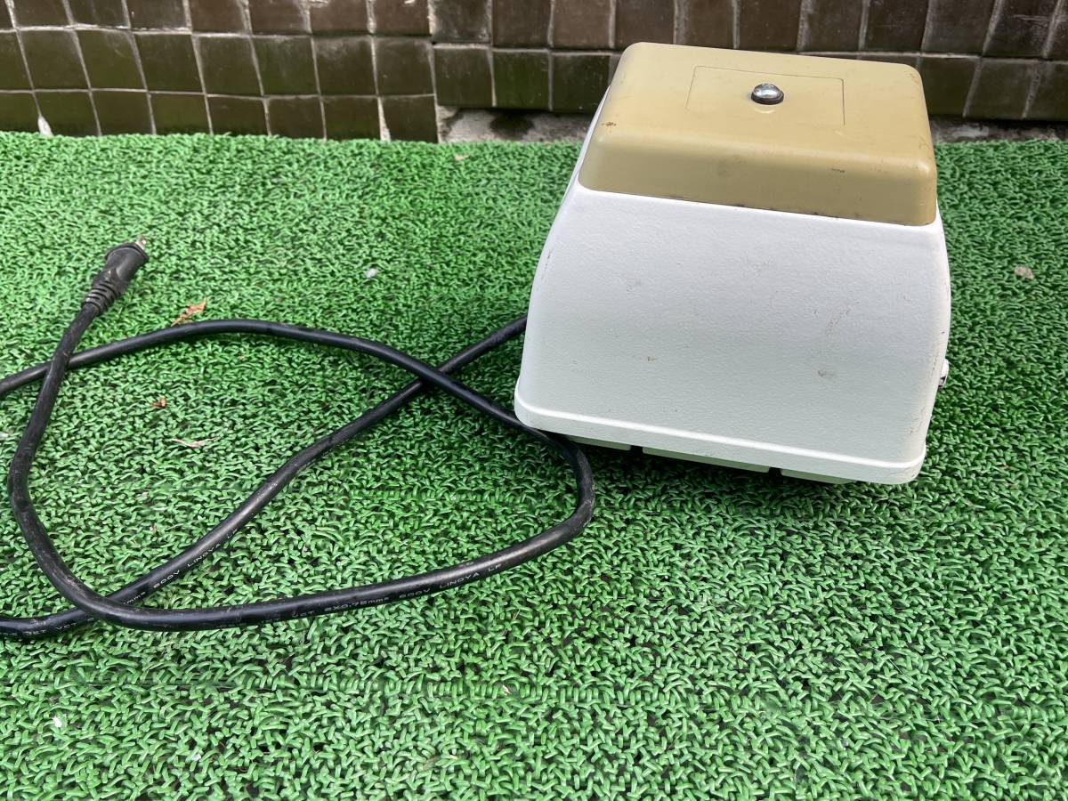 日本電興(NIHON DENKO) 電磁式エアーポンプ 40L NIP-40L ホワイト 日本電興(NIHON DENKO) 電磁式エアーポンプ 40L NIP-40L ホワイト