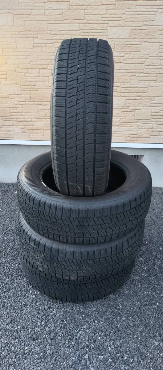 送料無料* バリ溝！20年！9分☆スタッドレス 205/60R16 ブリヂストン