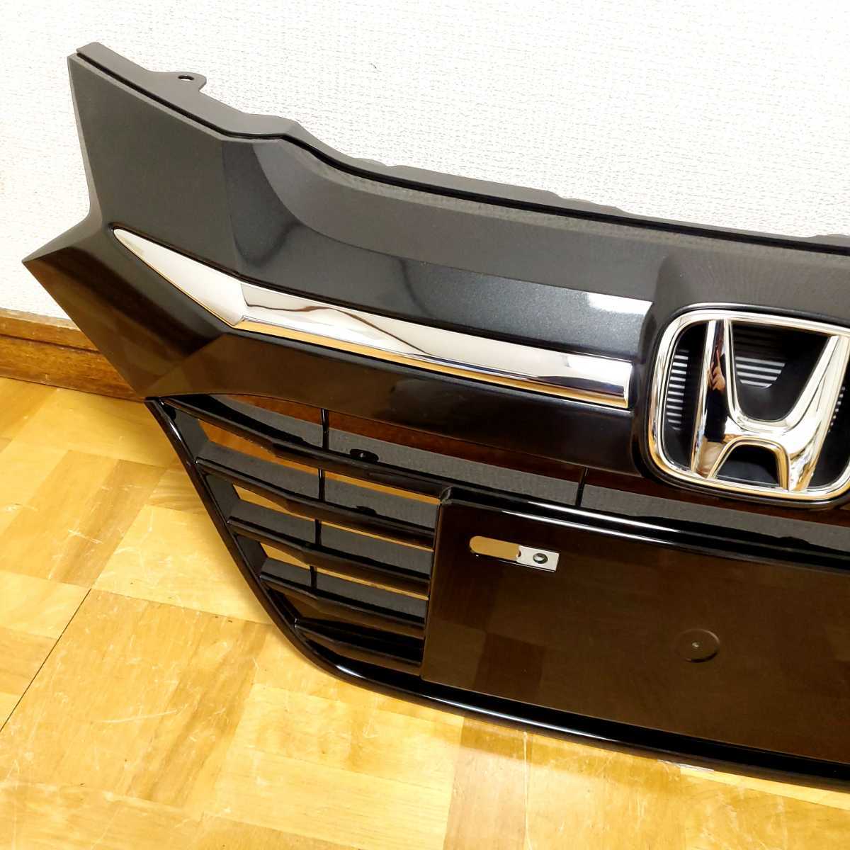 希少 新車外し ヴェゼル ガソリン車 前期 純正 グリル RU1 RU2 RU3 RU4 