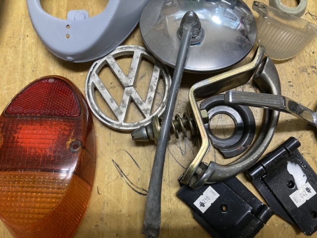 空冷VW、ビートルなで部品イロイロセット中古品。 空冷 VW 部品色々 当時モノ 希少 売り切り