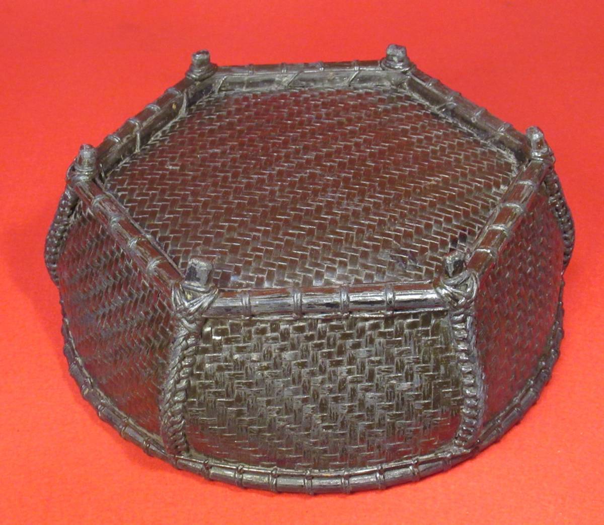 美術品・アンティーク・コレクション 未使用品 茶道 表千家 唐物 六角 炭斗