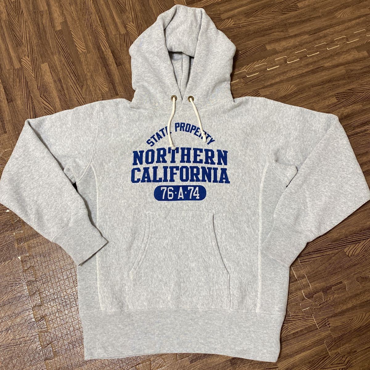 【美品】Champion チャンピオン リバースウィーブ 青タグ 11.5oz スウェット パーカ カレッジ 染込みプリント Champion チャンピオン リバースウィーブ クルーネック 復刻モデル！７０'Ｓ「青タグ」仕様！ＣＨＡＭＰＩＯＮ（ＵＳＡ (青
